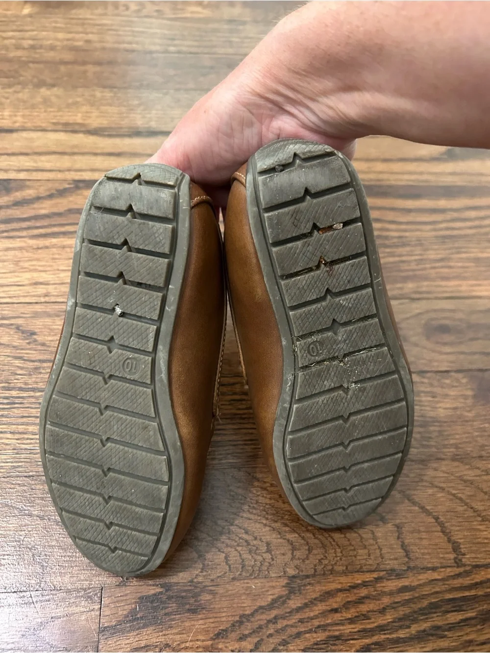 Boys Size 10 Perry Ellis Brown Leather Slip-On Loafers